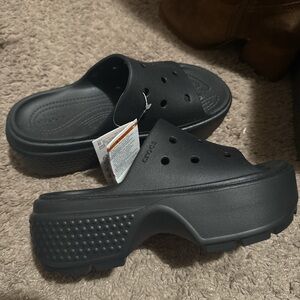 CROCS Black Elevated Clogs
